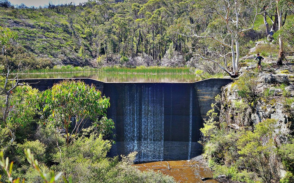 CLARENCE BOTTOM DAM cool water and fresh air - Photo by Lithgow2790.com