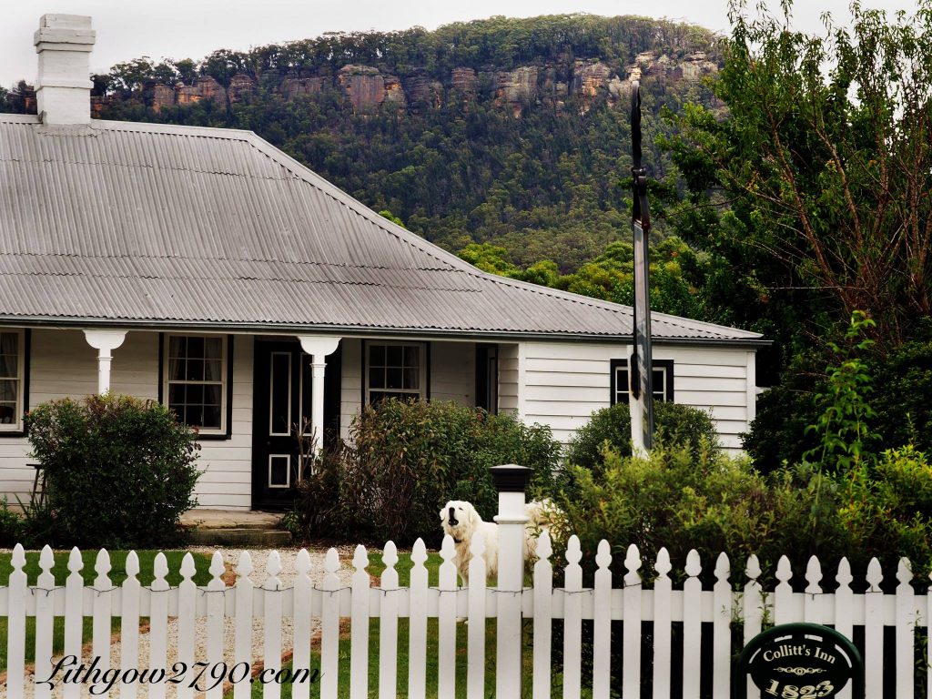 MT YORK overlooking Hartley Vale - Collit's Inn - Photo by Lithgow2790.com